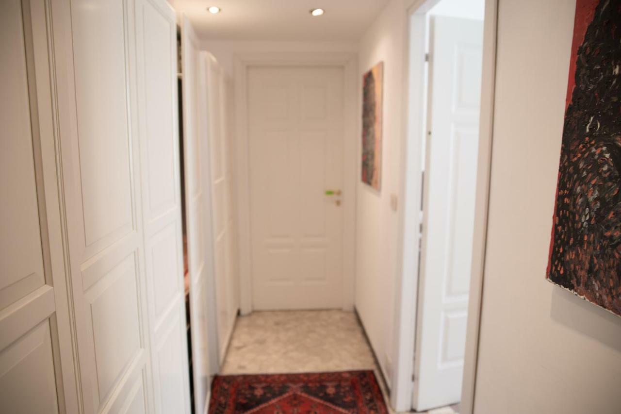 Apartment Convenient And Private Place In Milan