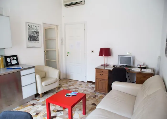 Convenient And Private Place In Milan